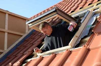 Pose de fenêtres de toit Velux à Brévillers
